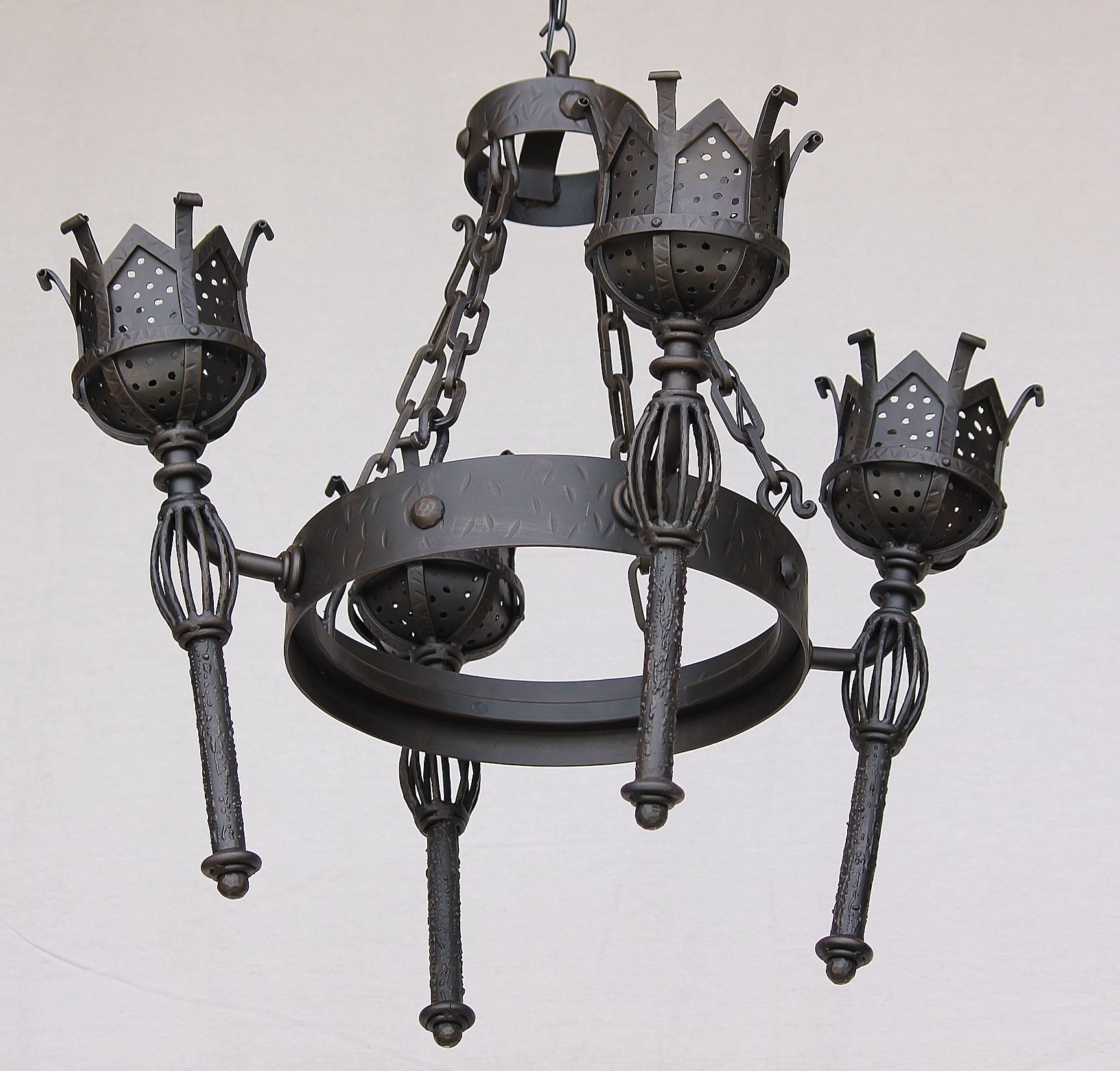 Lights of Tuscany 17154 Gothic Torch Chandelier