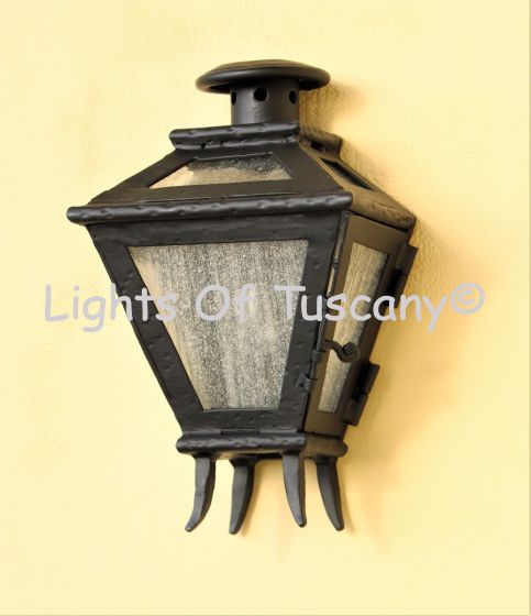 7129-1 Tuscan Style Wrought Iron Outdoor Pocket Light