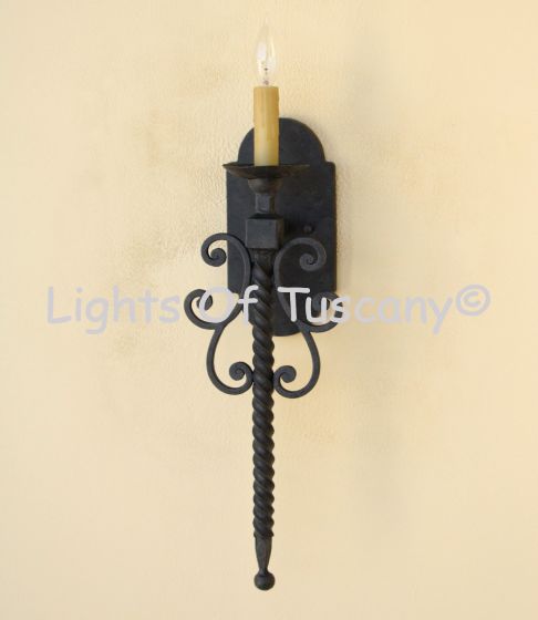 5185-1 Spanish Gothic Revival Style Wrought Iron Wall Sconce