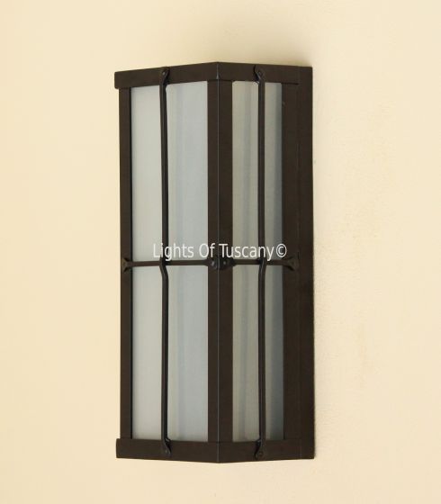 7622-2 Spanish Contemporary Style Wrought Iron Outdoor Pocket Light