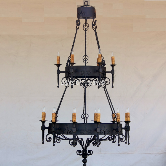1050-18	Spanish Revival Wrought Iron Chandelier