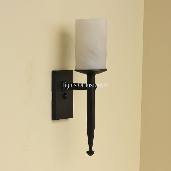 5018-1 Spanish Style Iron Wall Sconce