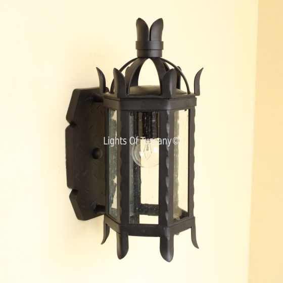 Gothic Iron Light, Outdoor Gothic Light, Medieval Outdoor Light, Castle Light, Old World Light, Wrought Iron Lighting, LED lighting, Vintage metal wall light, Exterior wall-mounted lamp, Patio and backyard lighting,Decorative exterior wall sconce