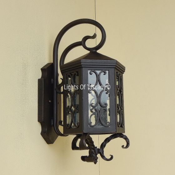 7086-1 Spanish Style outdoor lantern light