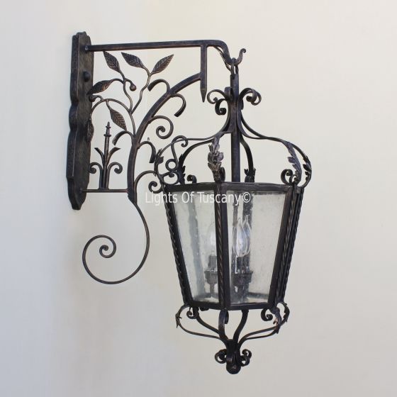 Tuscan Lantern Outdoor/ Fixture