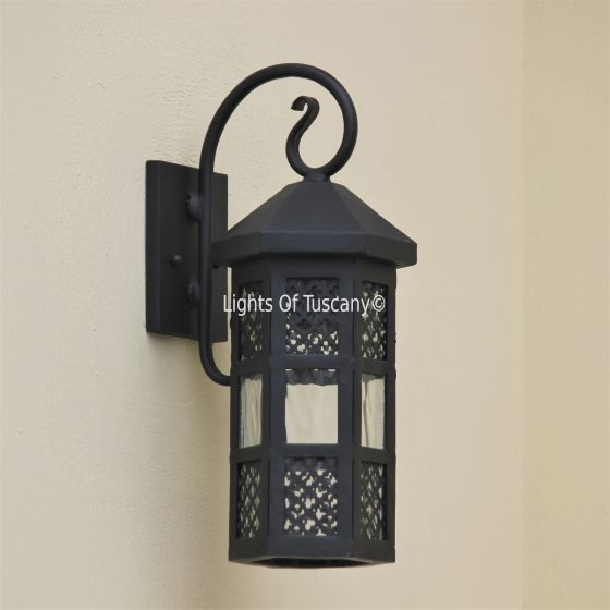 7288-1 Spanish Quatrefoil Wall Lantern