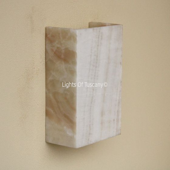 8000-1OL Real Onyx Stone Outdoor Pocket Wall Light