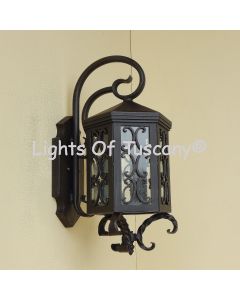 7086-1 Spanish Style outdoor lantern light