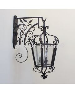 Tuscan Lantern Outdoor/ Fixture 