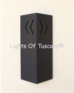 7868-1 Contemporary Outdoor Iron Pocket Light