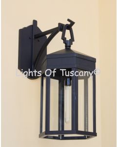 8137-1 Contemporary Outdoor Iron Wall Lantern