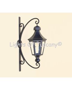8216-1 Traditional Mediterranean Outdoor Iron Wall Lantern