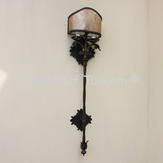 Tuscan Wall lamp