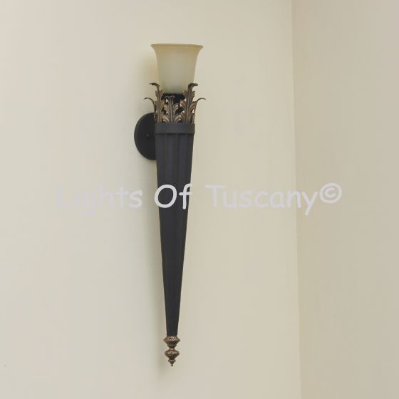 5350-1 Tuscan Vase-Style Iron Wall Light