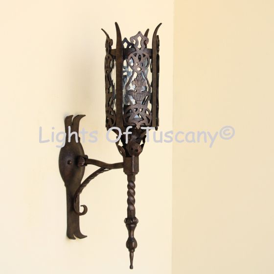 5460-1 Old World Gothic Style Wrought Iron Wall Sconce