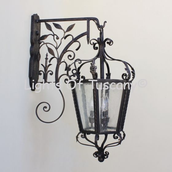 Tuscan Lantern Outdoor/ Fixture