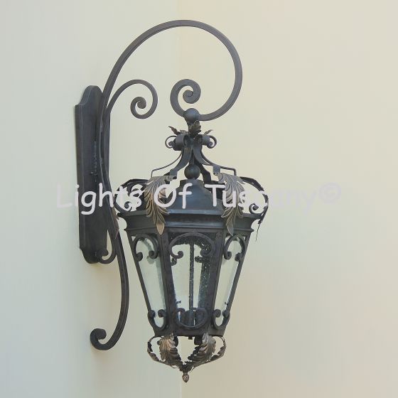 7199-3 Tuscan Style Wall Lantern/ Light 