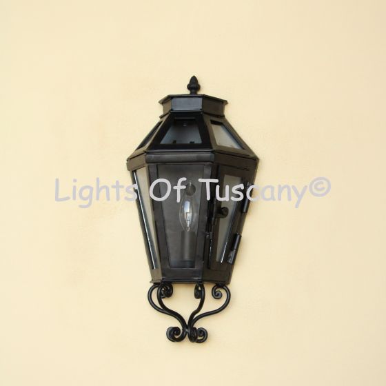 7228-1 Colonial Style Wrought Iron Wall Pocket Light