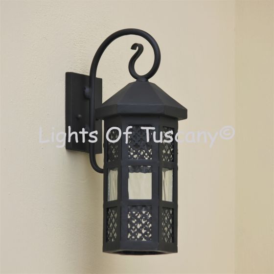 7288-1 Spanish Quatrefoil Wall Lantern 