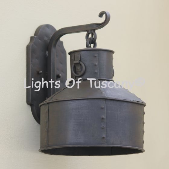 7340-1 Rustic Barn/Farmhouse Style Light