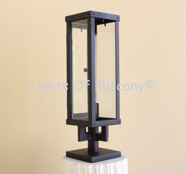7862-1P Contemporary Outdoor Iron Post Light
