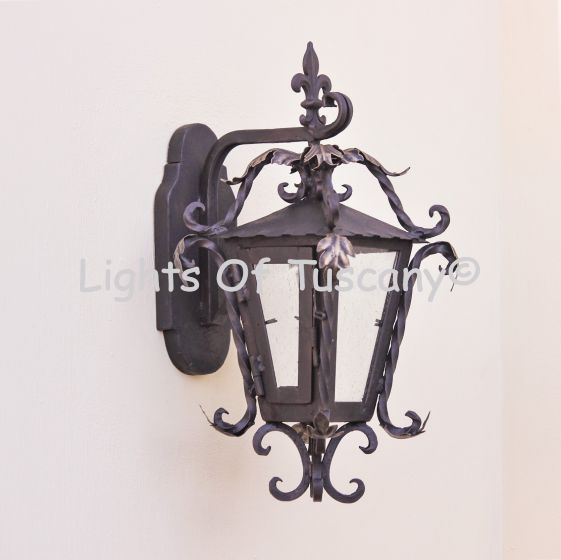 Mediterranean Wrought Iron Outdoor Light 7232-1